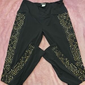 VENUS Black Leggings